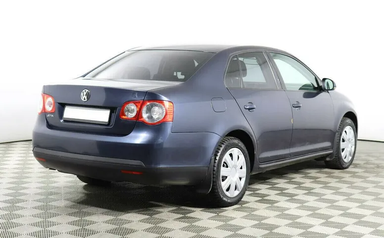 Volkswagen Jetta V