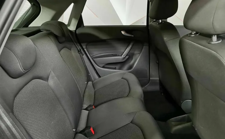Audi A1 1.4 TFSI S-tronic (122 л.с.) Черный