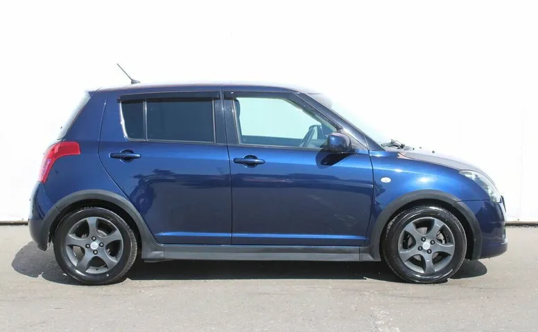 Suzuki Swift III