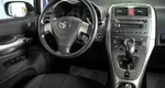 Toyota Auris, 1 поколение