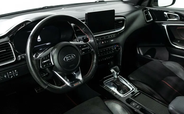 Kia Proceed