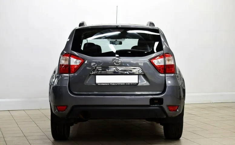 Nissan Terrano III (D10)