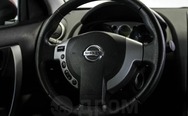 Nissan Qashqai+2