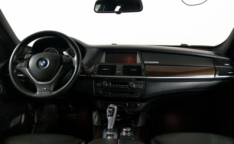 BMW X6 50i I (E71)