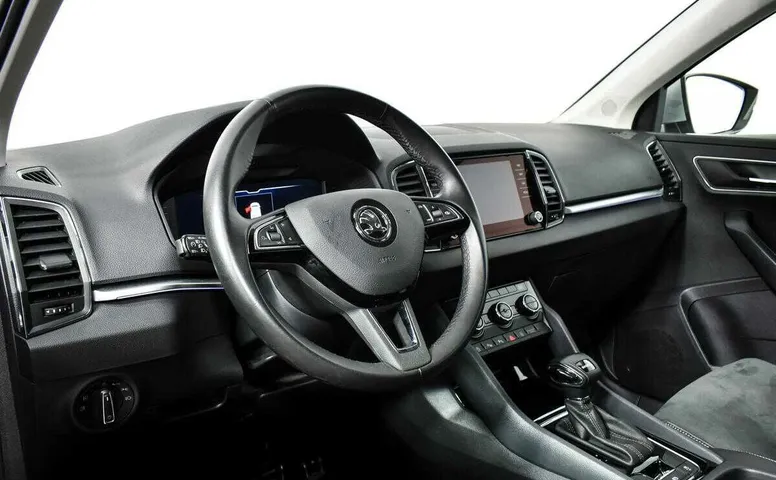 Skoda karoq акпп 2020 с пробегом 19 690 км