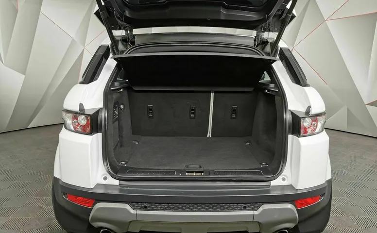 Land Rover Range Rover Evoque 2.0 Si4 9AT (240 л.с.) Pure Tech Белый