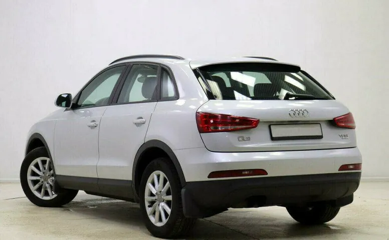 Audi Q3 2.0 Робот