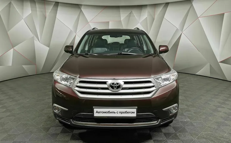 Toyota Highlander 3.5 AT 4WD (273 л.с.) Комфорт Красный