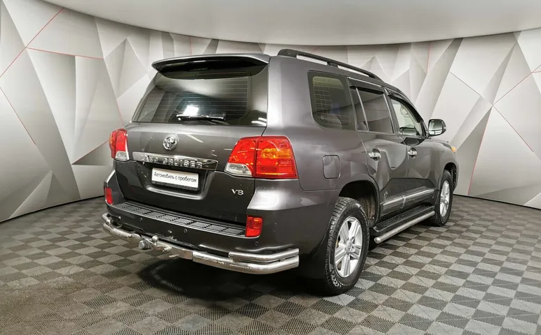Toyota Land Cruiser 4.6 AT 4WD (5 мест) (309 л.с.) Серый