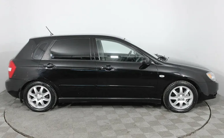 Kia Cerato 2.0 МКПП
