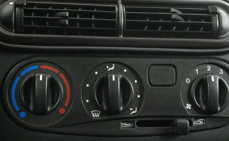 Lada (ваз) Niva Travel