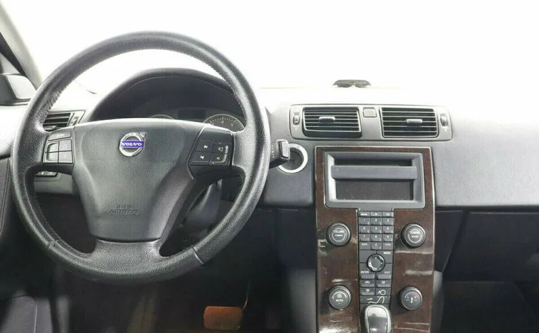 Volvo S40 2.4 Автомат