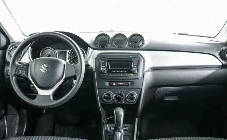 Suzuki Vitara 1.6 Автомат