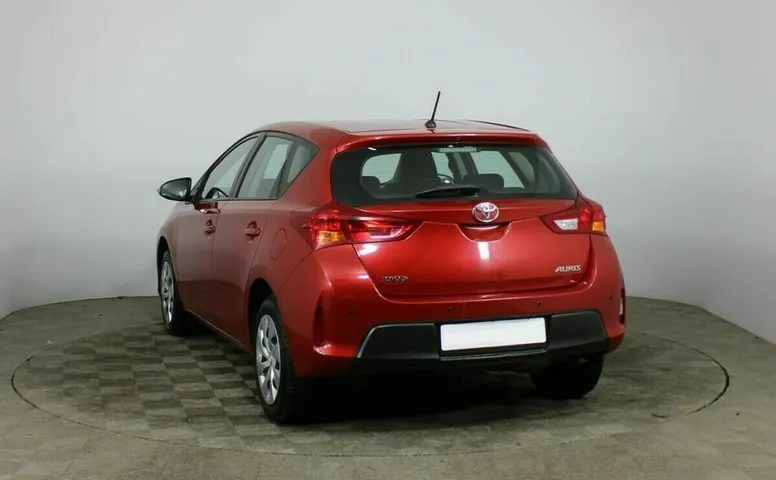 Toyota Auris II