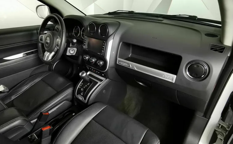 Jeep Compass 2.4 AT AWD (170 л.с.) Белый