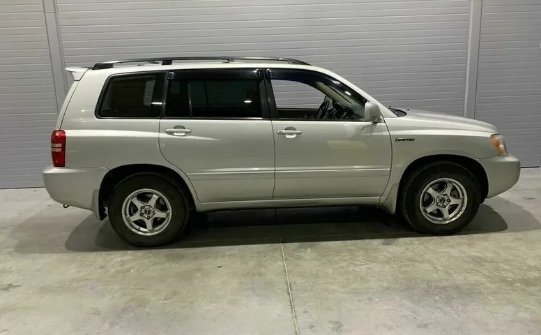 Toyota HIGHLANDER 3.0 AT (223 л.с.) 4WD