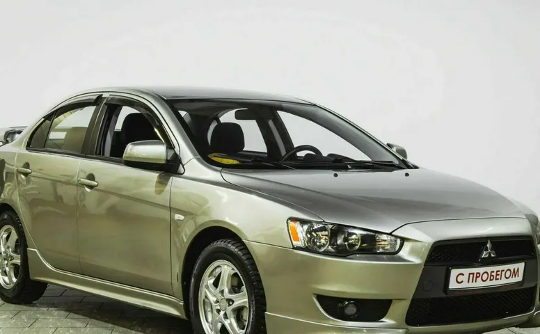 Mitsubishi lancer
