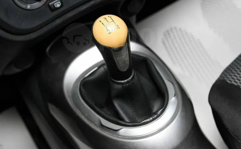 Nissan Juke, 1 поколение