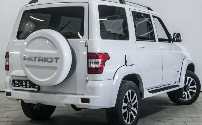 УАЗ Patriot