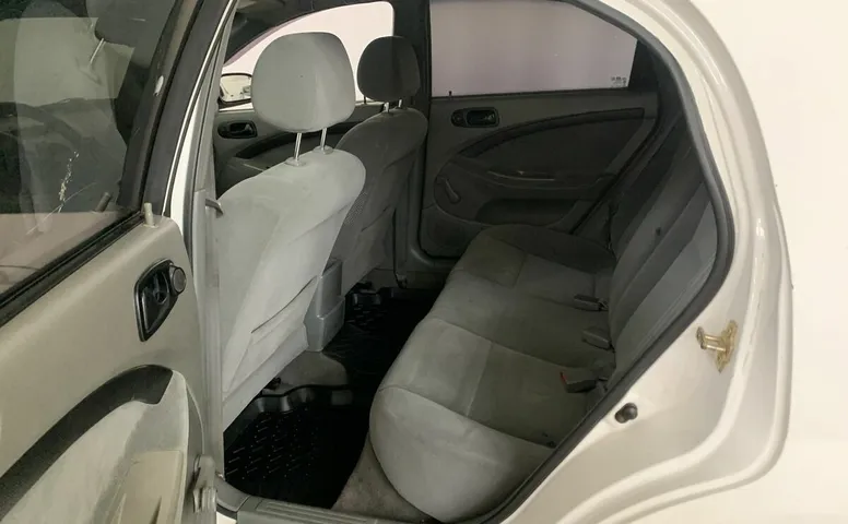 Chevrolet LACETTI 1.4 MT (94 л.с.)