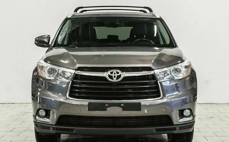 Toyota highlander