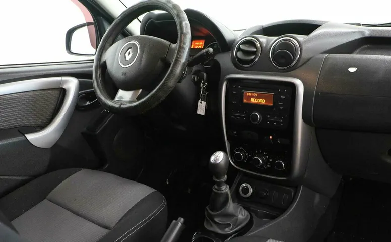 Renault Duster I