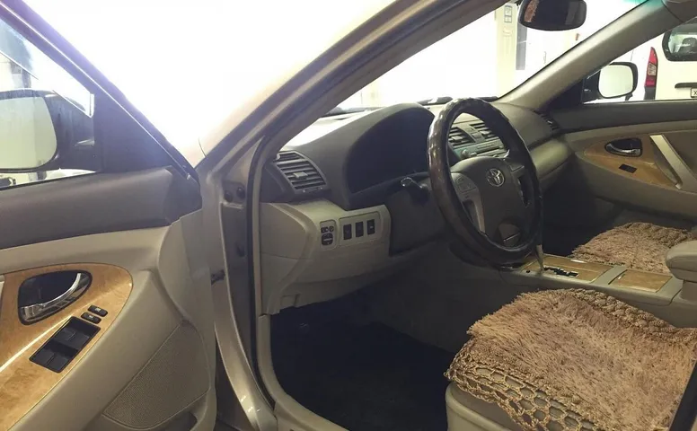 Toyota Camry VI (XV40)