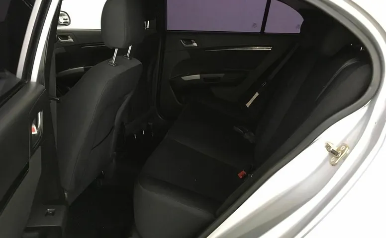 Geely EMGRAND 1.5 MT (98 л.с.)