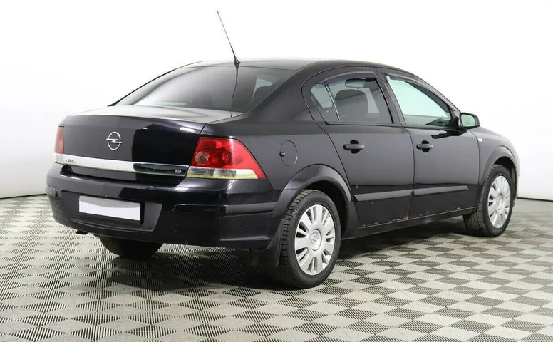 Opel Astra H Рестайлинг