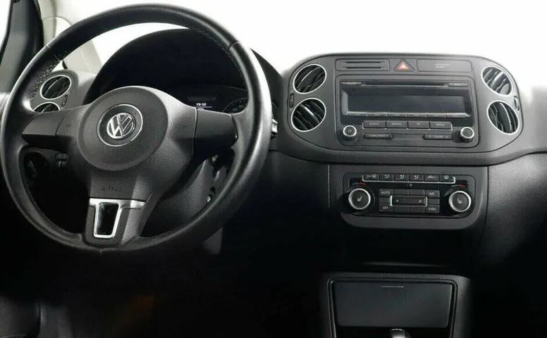 Volkswagen Golf Plus 1.6 Робот