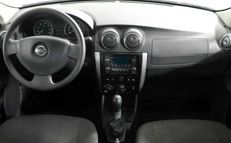 Nissan Almera III (G15)