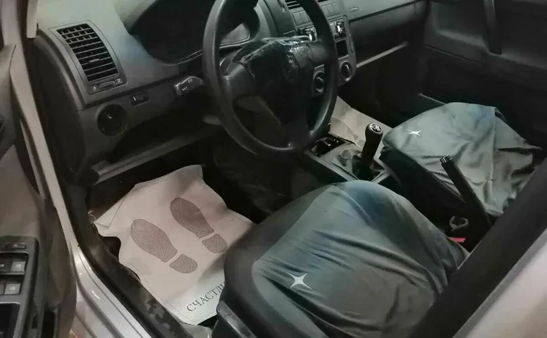 Volkswagen POLO 1.4 MT (80 л.с.)