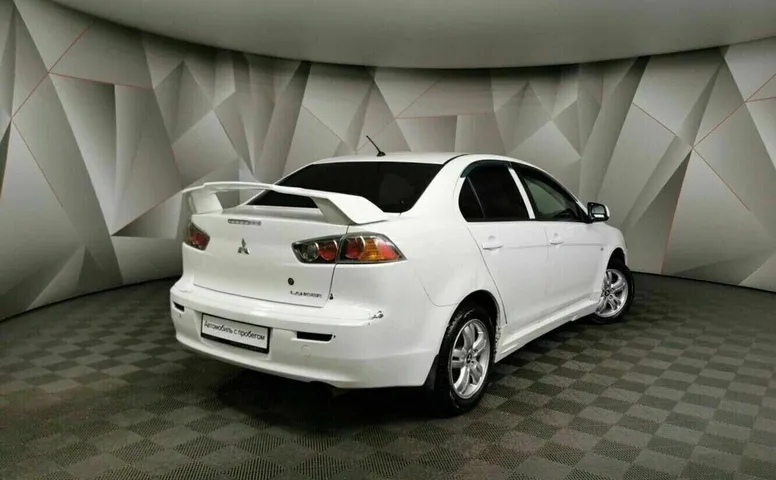 Mitsubishi lancer