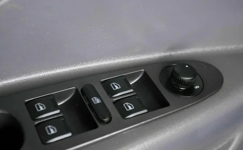Chery indis (s18d)