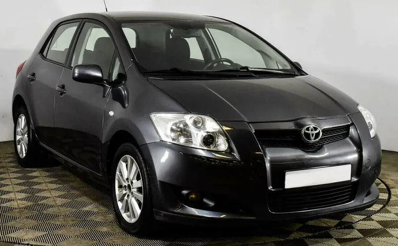 Toyota Auris I