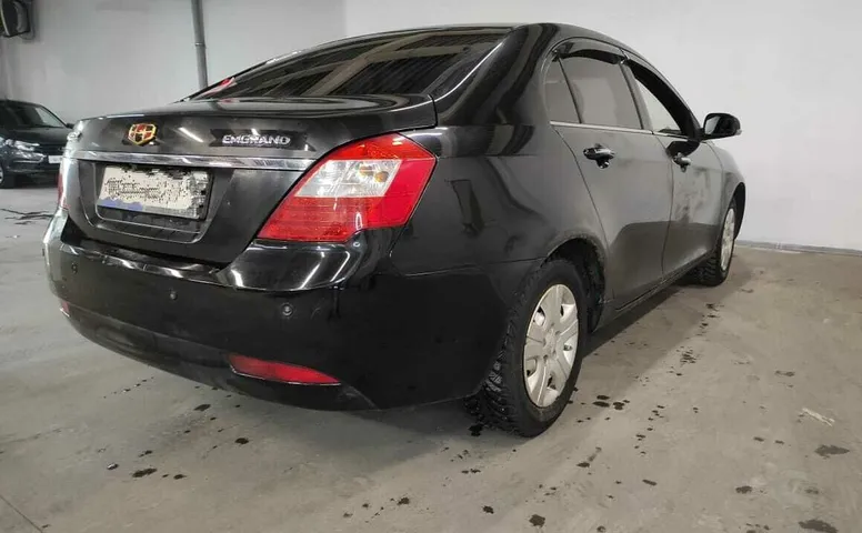 Geely EMGRAND 1.8 MT (126 л.с.)