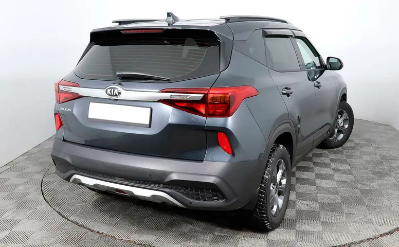 Kia Seltos 2.0 CVT