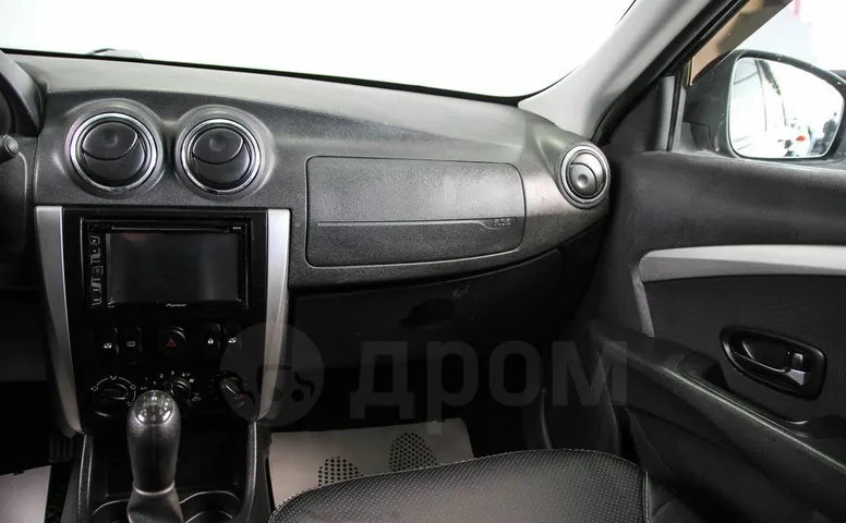 Nissan Almera, 3 поколение