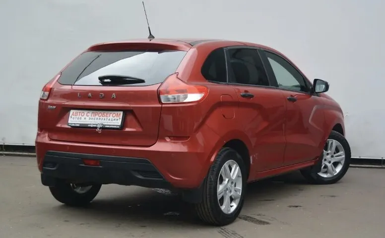LADA XRAY