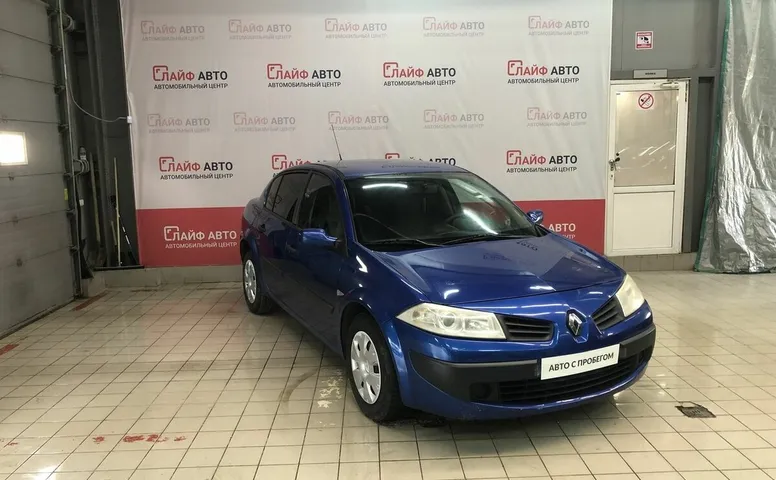 Renault MEGANE 1.6 AT (115 л.с.)