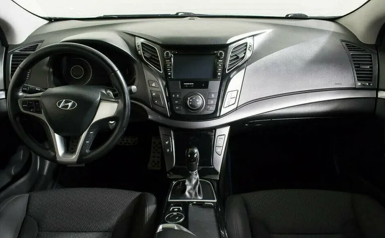 Hyundai i40 2.0 Автомат