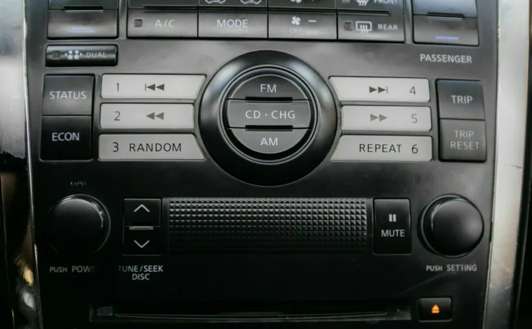 Nissan teana
