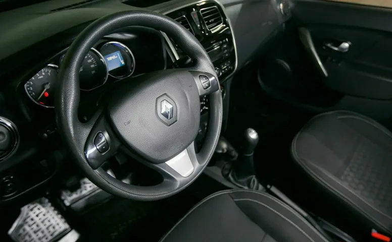 Renault logan