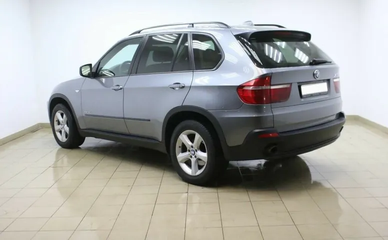 BMW X5 30i II (E70)