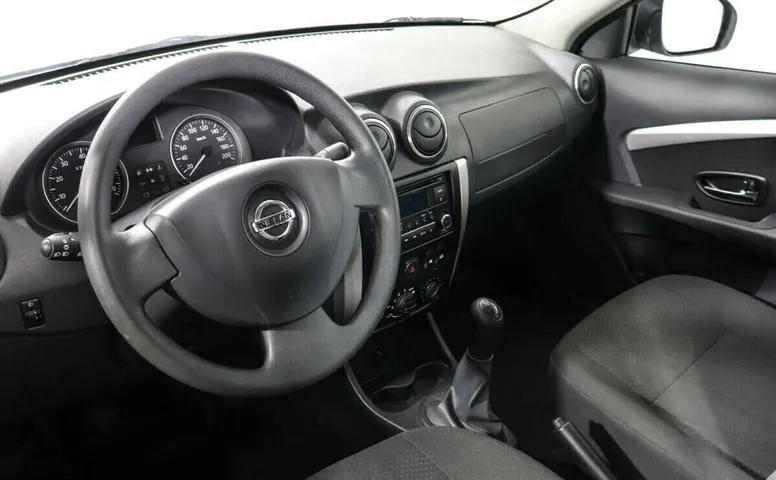 Nissan Almera III (G15)