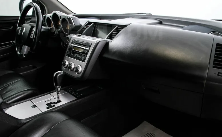 Nissan Murano, 1 поколение