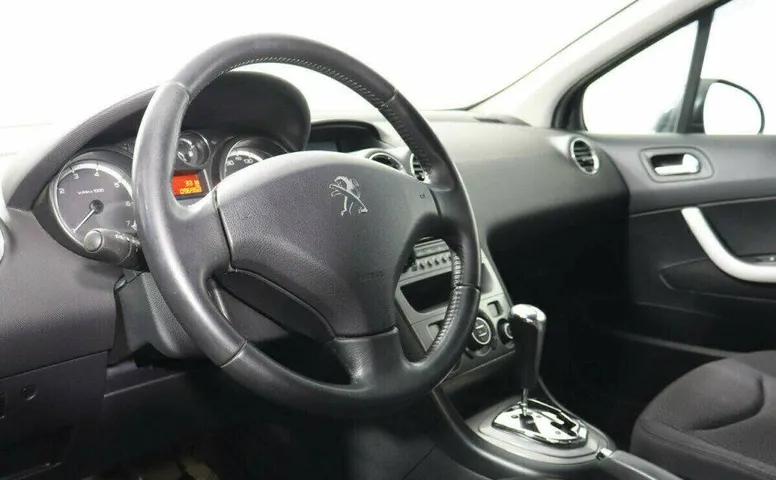 Peugeot 408 1.6 Автомат