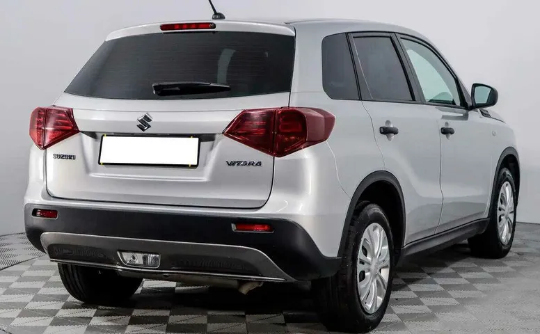 Suzuki vitara мкпп 2018 с пробегом 64 249 км
