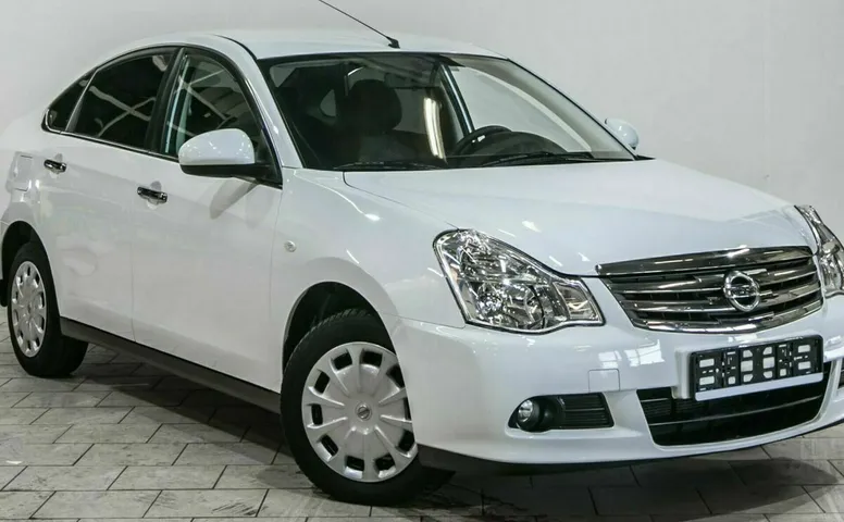 Nissan almera