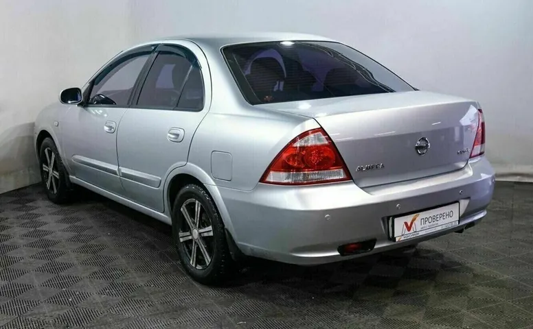 Nissan almera classic